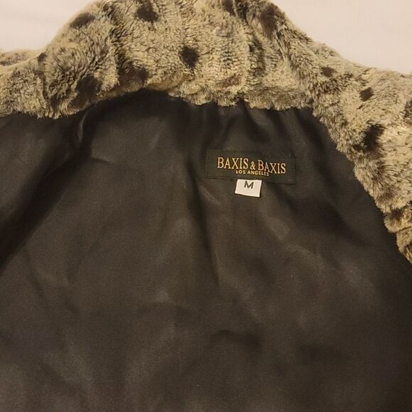 Baxis and Baxis los angeles leopard print vest size medium - Picture 6 of 8
